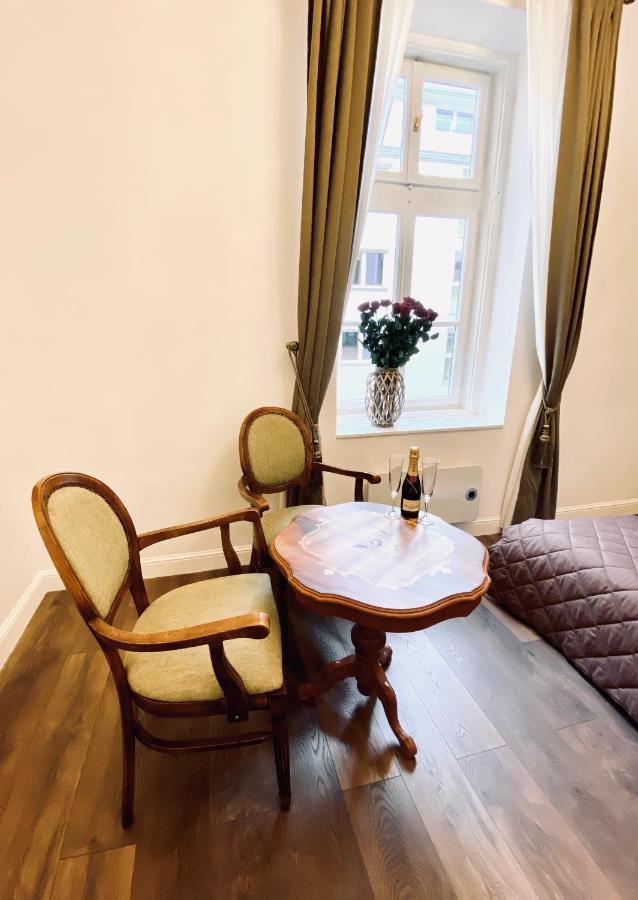Kochanowskiego Apartment - Topolove Rooms & Apartments Cracovia Esterno foto